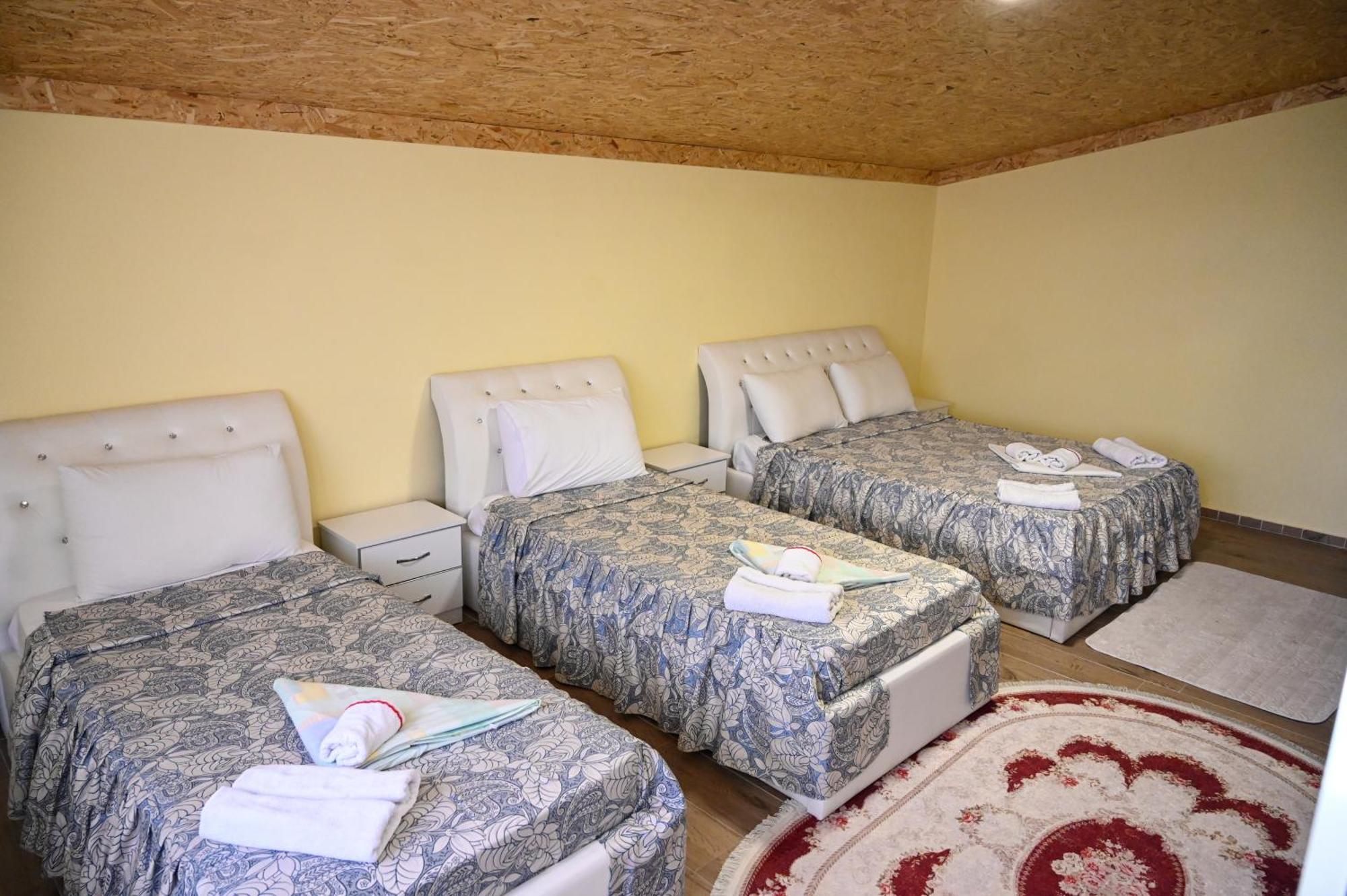Joni Restaurant Hotel Bucimas Екстериор снимка